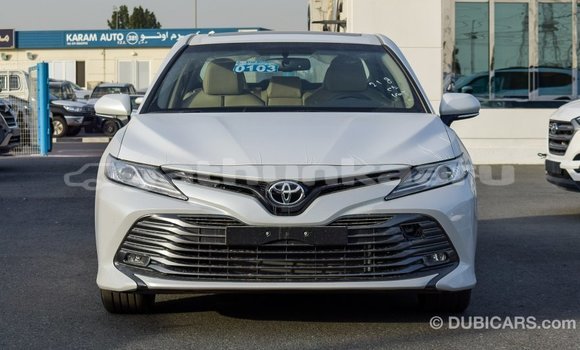 Buy Import Toyota Camry White Car in Import - Dubai in Baa Buy Import Toyota Camry White Car in Import - Dubai in Baa