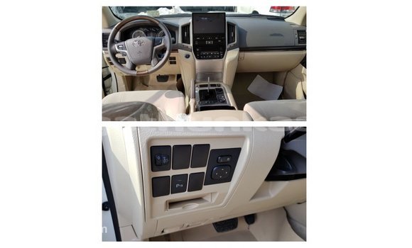 Buy Import Toyota Land Cruiser White Car in Import - Dubai in Baa Buy Import Toyota Land Cruiser White Car in Import - Dubai in Baa