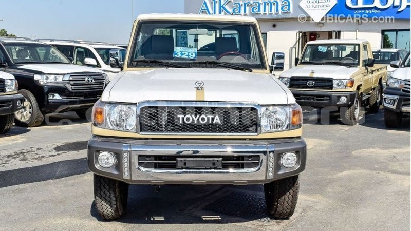 Big with watermark toyota land cruiser baa import dubai 2619