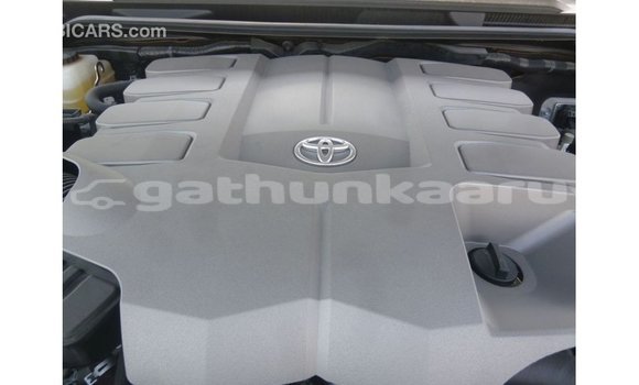 Buy Import Toyota Land Cruiser Black Car in Import - Dubai in Baa Buy Import Toyota Land Cruiser Black Car in Import - Dubai in Baa