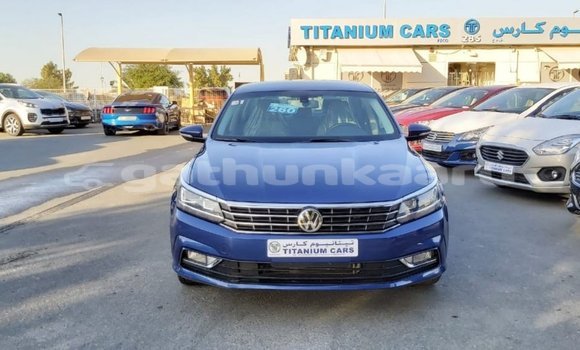 Buy Import Volkswagen Passat Blue Car in Import - Dubai in Baa