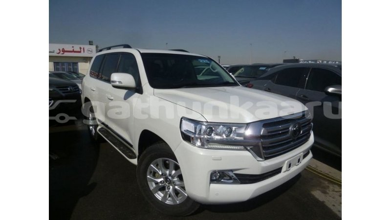 Big with watermark toyota land cruiser baa import dubai 2635