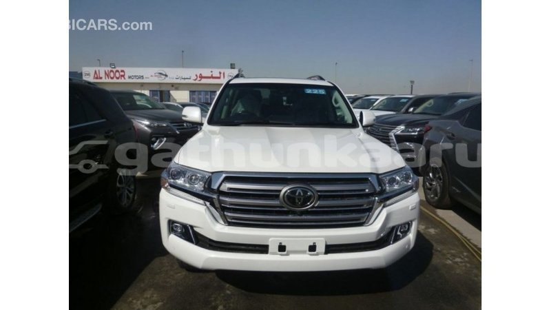 Big with watermark toyota land cruiser baa import dubai 2635