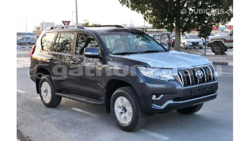 Big with watermark toyota prado baa import dubai 2638