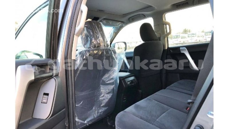 Big with watermark toyota prado baa import dubai 2638