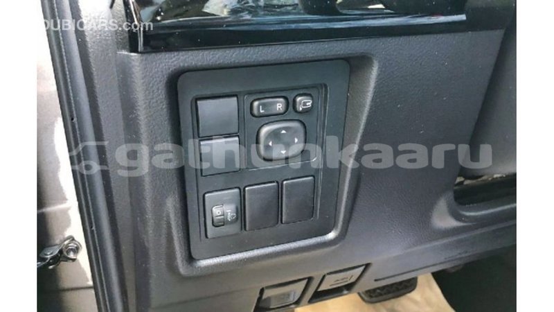 Big with watermark toyota prado baa import dubai 2638