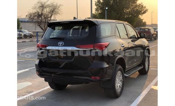 Buy Import Toyota Fortuner Black Car in Import - Dubai in Baa Buy Import Toyota Fortuner Black Car in Import - Dubai in Baa