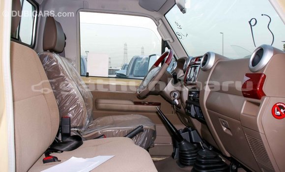Buy Import Toyota Land Cruiser Beige Car in Import - Dubai in Baa Buy Import Toyota Land Cruiser Beige Car in Import - Dubai in Baa
