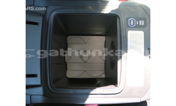 Buy Import Toyota Prado White Car in Import - Dubai in Baa Buy Import Toyota Prado White Car in Import - Dubai in Baa