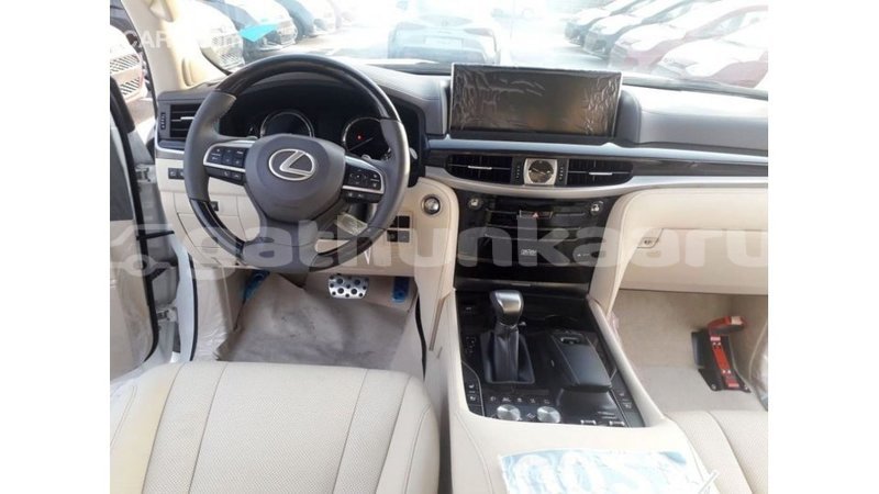 Big with watermark lexus lx baa import dubai 2652