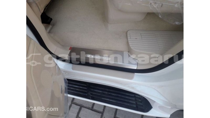 Big with watermark lexus lx baa import dubai 2652