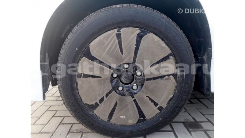 Big with watermark lexus lx baa import dubai 2652