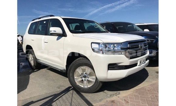 Buy Import Toyota Land Cruiser White Car in Import - Dubai in Baa Buy Import Toyota Land Cruiser White Car in Import - Dubai in Baa