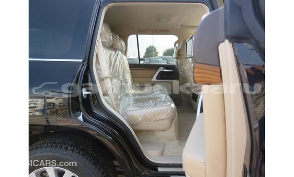 Buy Import Toyota Land Cruiser Black Car in Import - Dubai in Baa Buy Import Toyota Land Cruiser Black Car in Import - Dubai in Baa