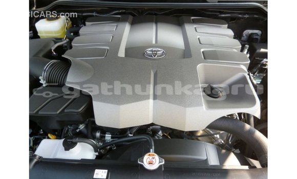 Buy Import Toyota Land Cruiser Black Car in Import - Dubai in Baa Buy Import Toyota Land Cruiser Black Car in Import - Dubai in Baa