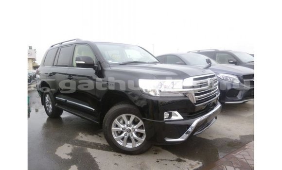 Buy Import Toyota Land Cruiser Black Car in Import - Dubai in Baa Buy Import Toyota Land Cruiser Black Car in Import - Dubai in Baa
