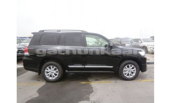 Buy Import Toyota Land Cruiser Black Car in Import - Dubai in Baa Buy Import Toyota Land Cruiser Black Car in Import - Dubai in Baa