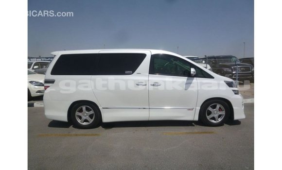 Buy Import Toyota Vellfire White Car in Import - Dubai in Baa Buy Import Toyota Vellfire White Car in Import - Dubai in Baa