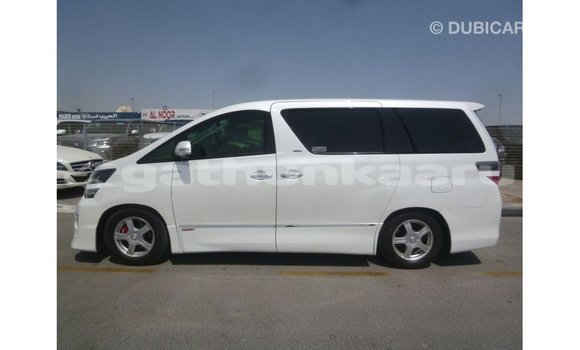 Buy Import Toyota Vellfire White Car in Import - Dubai in Baa Buy Import Toyota Vellfire White Car in Import - Dubai in Baa