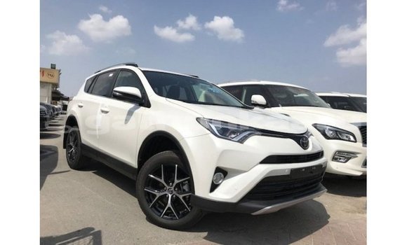 Buy Import Toyota 4Runner White Car in Import - Dubai in Baa Buy Import Toyota 4Runner White Car in Import - Dubai in Baa