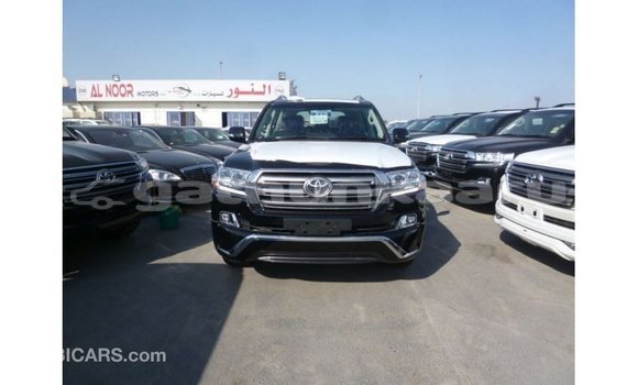 Buy Import Toyota Land Cruiser Black Car in Import - Dubai in Baa Buy Import Toyota Land Cruiser Black Car in Import - Dubai in Baa