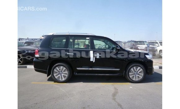 Buy Import Toyota Land Cruiser Black Car in Import - Dubai in Baa Buy Import Toyota Land Cruiser Black Car in Import - Dubai in Baa