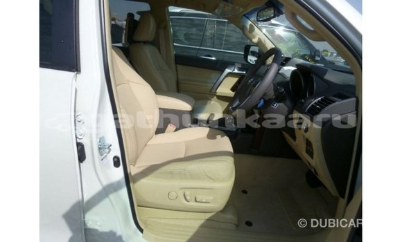 Buy Import Toyota Prado White Car in Import - Dubai in Baa Buy Import Toyota Prado White Car in Import - Dubai in Baa