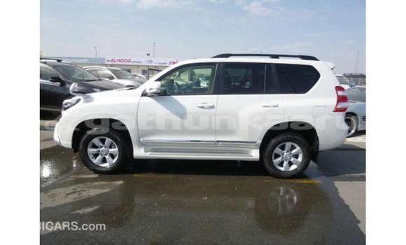 Buy Import Toyota Prado White Car in Import - Dubai in Baa Buy Import Toyota Prado White Car in Import - Dubai in Baa