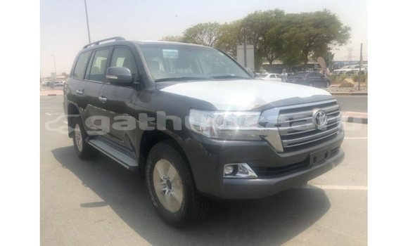 Buy Import Toyota Land Cruiser Other Car in Import - Dubai in Baa Buy Import Toyota Land Cruiser Other Car in Import - Dubai in Baa