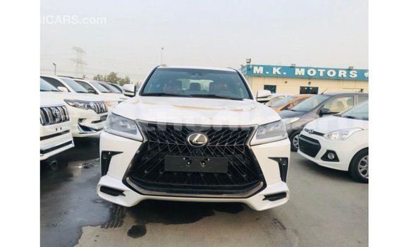 Buy Import Lexus LX White Car in Import - Dubai in Baa Buy Import Lexus LX White Car in Import - Dubai in Baa