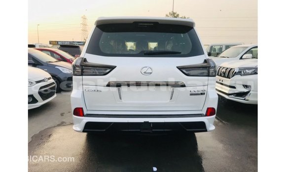 Buy Import Lexus LX White Car in Import - Dubai in Baa Buy Import Lexus LX White Car in Import - Dubai in Baa
