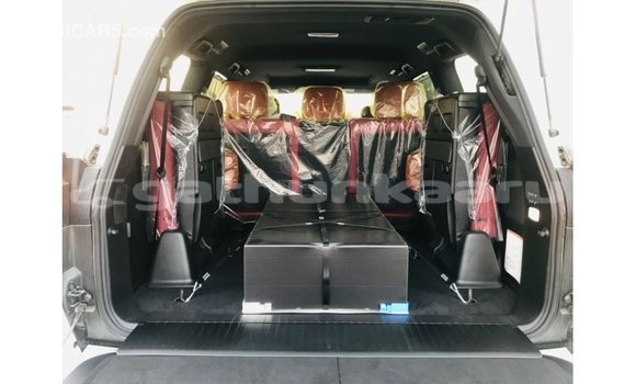 Buy Import Lexus LX White Car in Import - Dubai in Baa Buy Import Lexus LX White Car in Import - Dubai in Baa