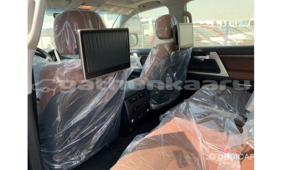 Buy Import Toyota Land Cruiser Black Car in Import - Dubai in Baa Buy Import Toyota Land Cruiser Black Car in Import - Dubai in Baa