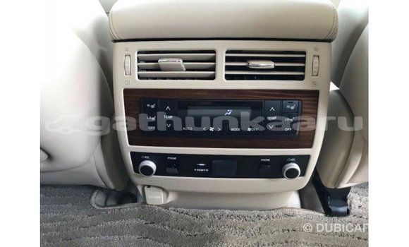 Buy Import Toyota Land Cruiser White Car in Import - Dubai in Baa Buy Import Toyota Land Cruiser White Car in Import - Dubai in Baa