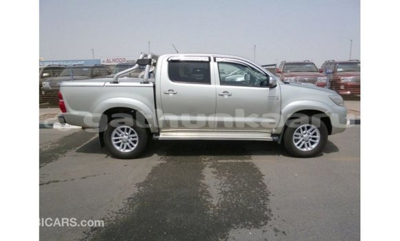 Buy Import Toyota Hilux Other Car in Import - Dubai in Baa Buy Import Toyota Hilux Other Car in Import - Dubai in Baa