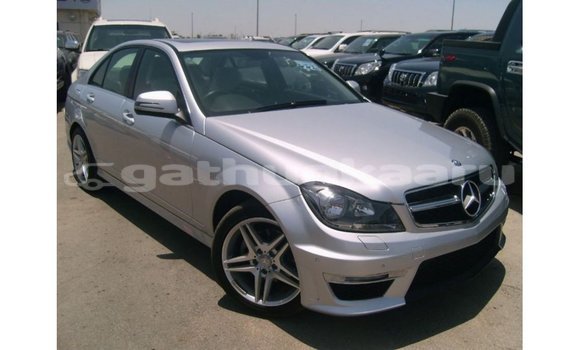 Buy Import Mercedes-Benz 190 Other Car in Import - Dubai in Baa Buy Import Mercedes-Benz 190 Other Car in Import - Dubai in Baa