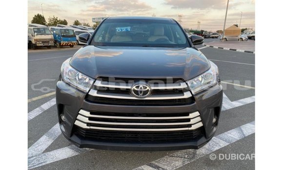 Buy Import Toyota Highlander Other Car in Import - Dubai in Baa Buy Import Toyota Highlander Other Car in Import - Dubai in Baa
