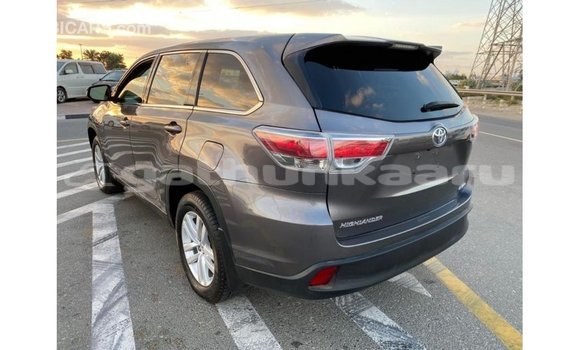 Buy Import Toyota Highlander Other Car in Import - Dubai in Baa Buy Import Toyota Highlander Other Car in Import - Dubai in Baa