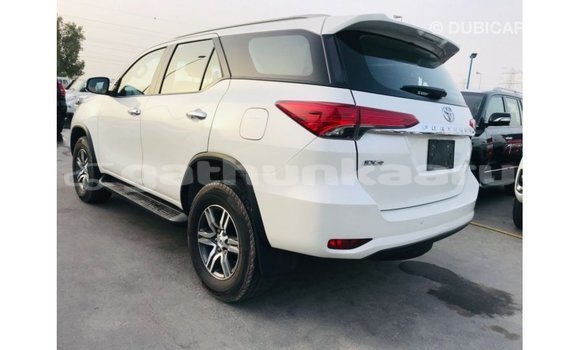 Buy Import Toyota Fortuner White Car in Import - Dubai in Baa Buy Import Toyota Fortuner White Car in Import - Dubai in Baa