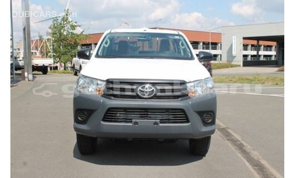 Buy Import Toyota Hilux White Car in Import - Dubai in Baa Buy Import Toyota Hilux White Car in Import - Dubai in Baa