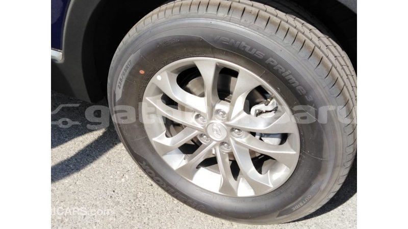 Big with watermark hyundai santa fe baa import dubai 2726