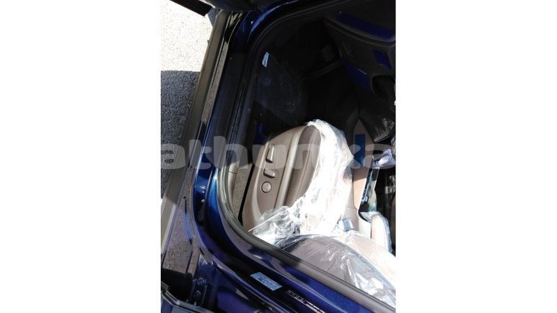 Big with watermark hyundai santa fe baa import dubai 2726