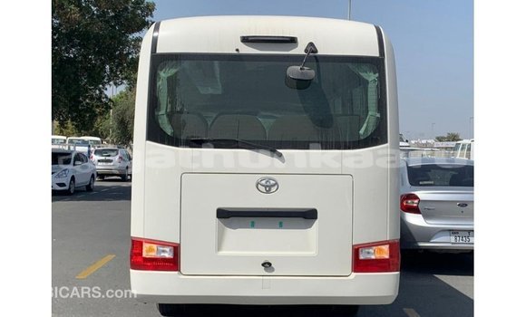 Buy Import Toyota Coaster White Car in Import - Dubai in Baa Buy Import Toyota Coaster White Car in Import - Dubai in Baa