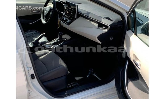 Buy Import Toyota Corolla White Car in Import - Dubai in Baa Buy Import Toyota Corolla White Car in Import - Dubai in Baa