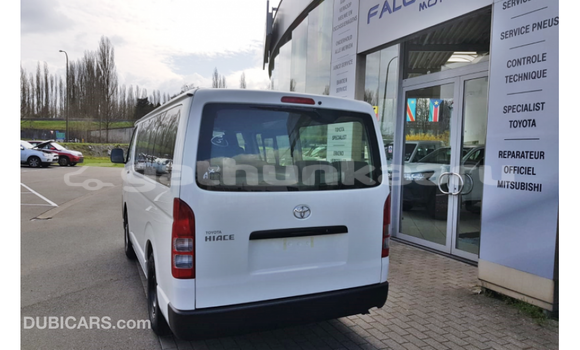 Buy Import Toyota Hiace White Car in Import - Dubai in Baa Buy Import Toyota Hiace White Car in Import - Dubai in Baa