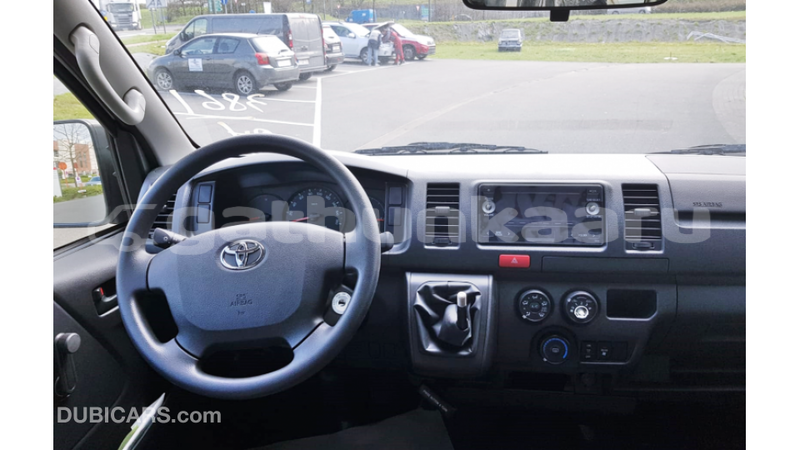 Big with watermark toyota hiace baa import dubai 2738