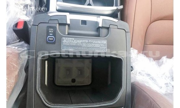 Buy Import Toyota Land Cruiser Black Car in Import - Dubai in Baa Buy Import Toyota Land Cruiser Black Car in Import - Dubai in Baa