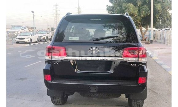 Buy Import Toyota Land Cruiser Black Car in Import - Dubai in Baa Buy Import Toyota Land Cruiser Black Car in Import - Dubai in Baa