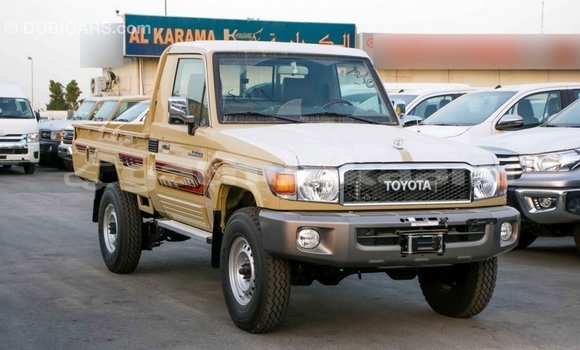 Buy Import Toyota Land Cruiser Beige Car in Import - Dubai in Baa Buy Import Toyota Land Cruiser Beige Car in Import - Dubai in Baa
