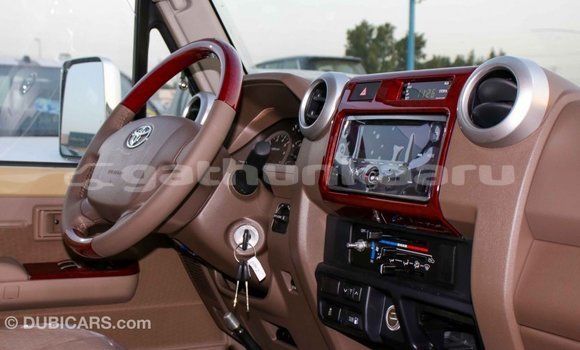 Buy Import Toyota Land Cruiser Beige Car in Import - Dubai in Baa Buy Import Toyota Land Cruiser Beige Car in Import - Dubai in Baa